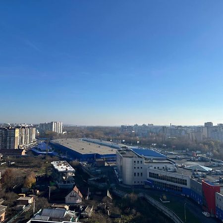 Апартаменти Мон Блан Khmelʼnytsʼkyy Exterior foto